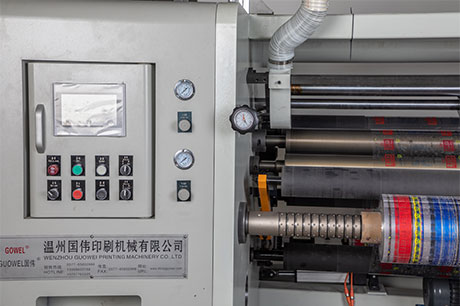 3 Servo Motor System High Speed Slitting Rewinding Machine in 450m/min