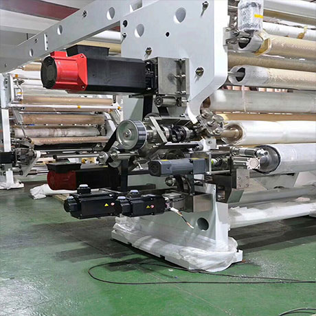 High-speed Solvent-less Laminating Machine in 500 mpm