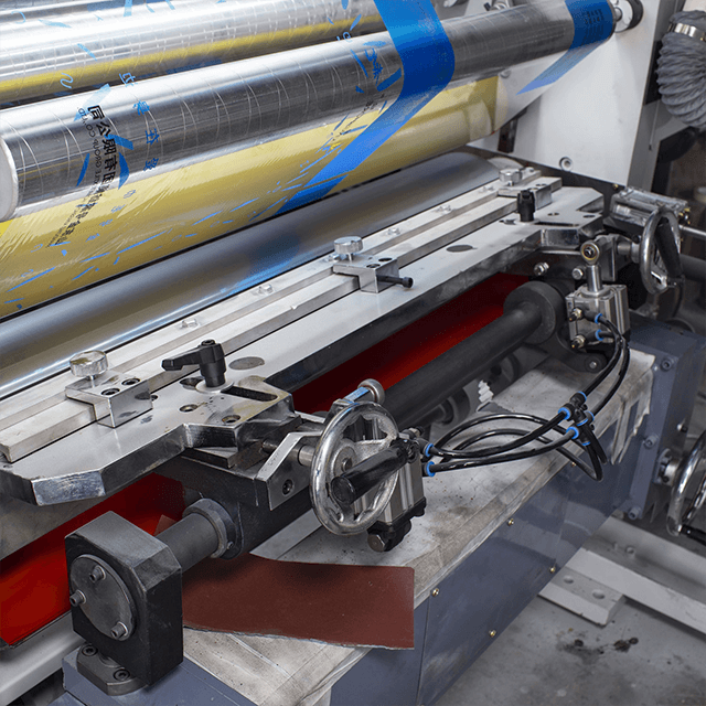 How Does a Laminating Machine Work?